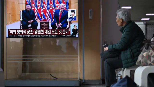 
                    Trump conversou com Kim Jong-Un e reitera que mantêm uma 