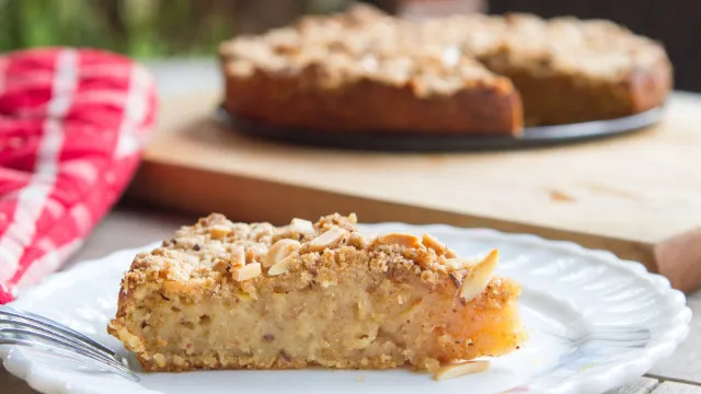 
                    A receita da tarte de amêndoa da tia Cátia que se prepara em 5 minutos
                