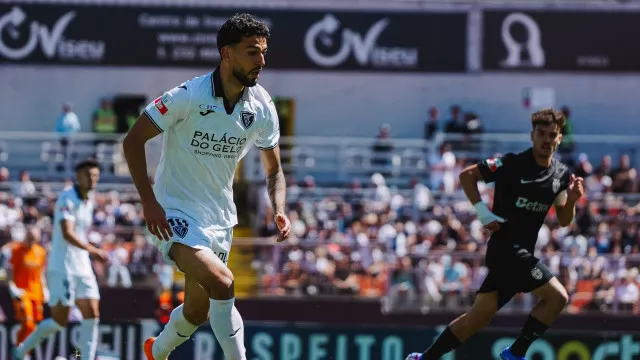 Académico de Viseu volta à I Liga 37 anos depois. Torreense no playoff
