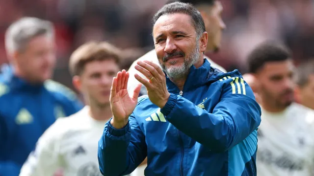Golo polémico do United leva Vítor Pereira a pedir reunião em Inglaterra