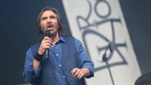 
                    Morreu Dennis Locorriere, guitarrista dos Dr. Hook. Tinha 76 anos
                