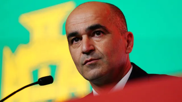 Roberto Martínez imune a agentes: "Não acredito e nunca vi"