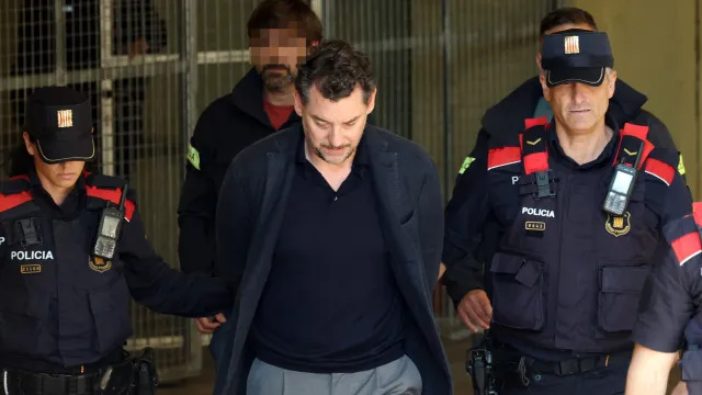 
                    Família de fundador da Mango reage a detenção: 