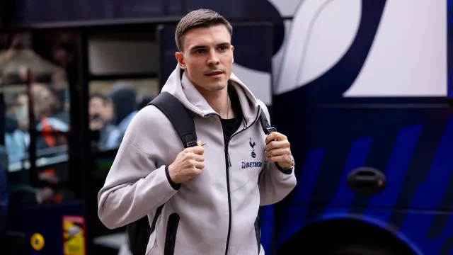
                    Adeus Mundial, olá Sporting? João Palhinha enfrenta semana decisiva
                