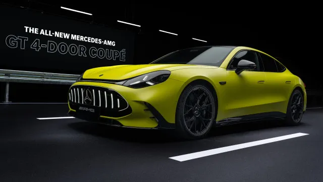 
                    Novo Mercedes-AMG é elétrico, tem mais de 1.000 cv e até imita som de V8
                