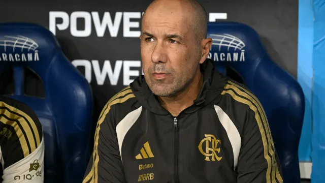 Flamengo, de Leonardo Jardim, regressa às vitórias no Brasileirão