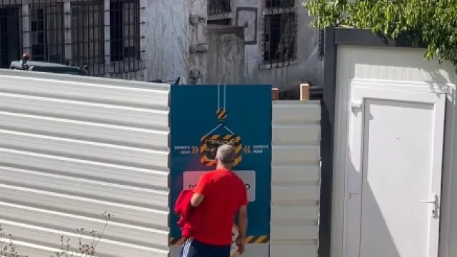
                    Gosta de espreitar obras? Esta empresa criou o 