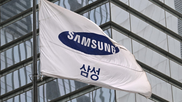 Samsung considera aumentar preços dos Galaxy S27 em 2027