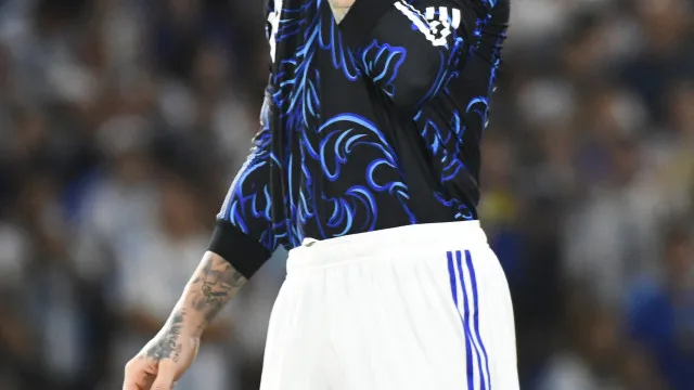 
                    Após não renovar com Benfica, Otamendi tem acordo verbal com River Plate
                