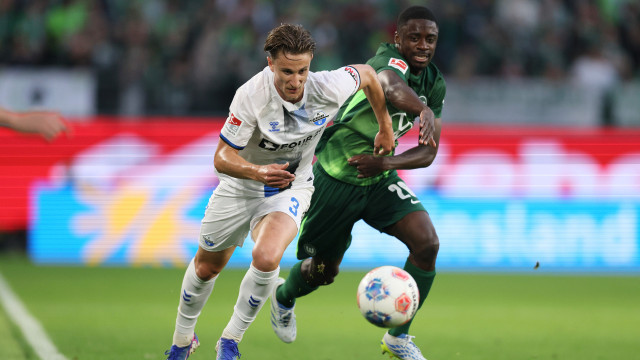 Wolfsburgo e Paderborn empatam no primeiro jogo do play-off da Bundesliga