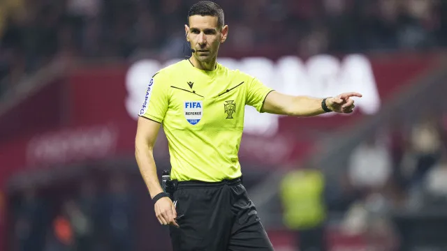
                    Hjulmand e invasões. O que disse a equipa de arbitragem de António Nobre
                