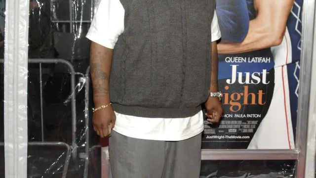 
                    Grizz Chapman, ator de 