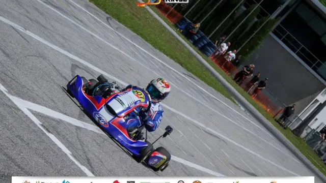 
                    Pedro Valente supera acidente e vai da cadeira de rodas ao karting
                