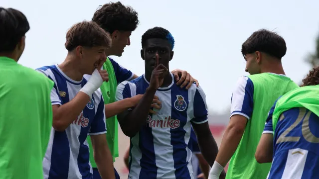 FC Porto sagra-se campeão nacional de juvenis contra o Benfica