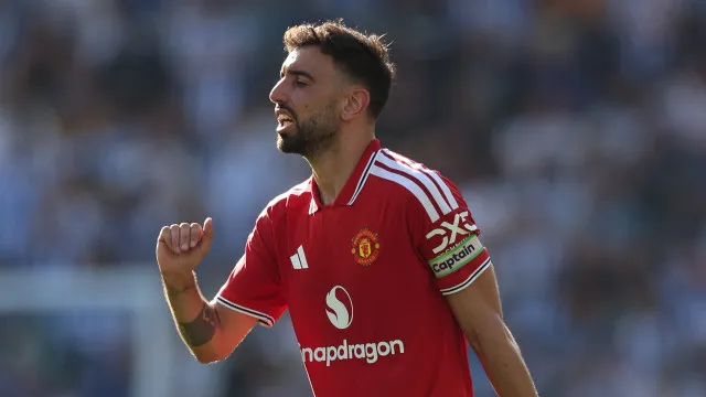 Bruno Fernandes contra-ataca: "O que Roy Keane disse foi uma mentira"