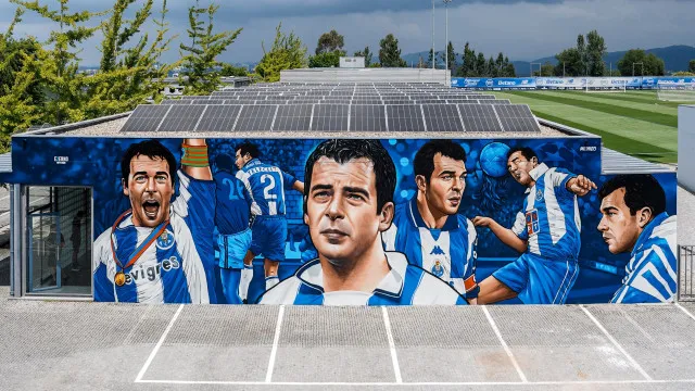 
                    FC Porto volta a prestar homenagem a Jorge Costa. O novo mural no Olival
                