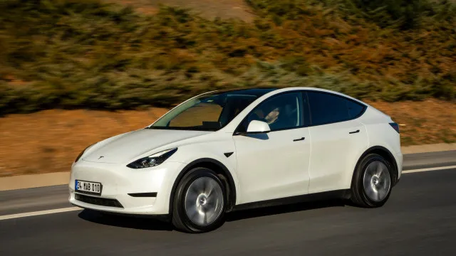 
                    O detalhe que levou milhares de Tesla a 