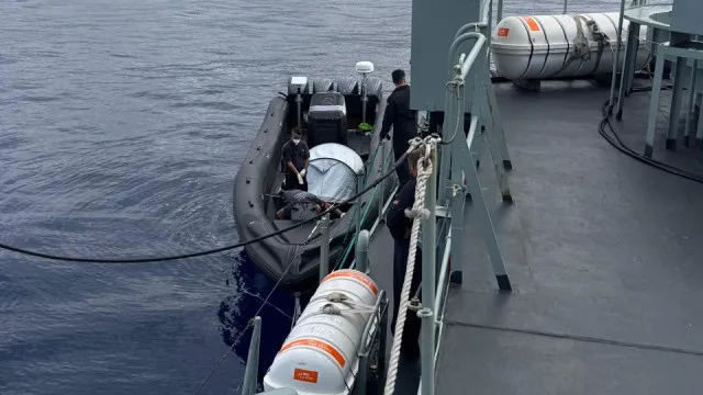 Marinha resgata cinco tripulantes estrangeiros à deriva na Madeira