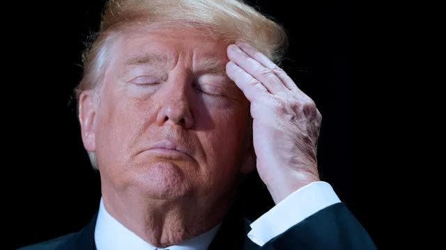 
                    Trump quer transferir encargo sobre Kennedy Center para Congresso 
                
