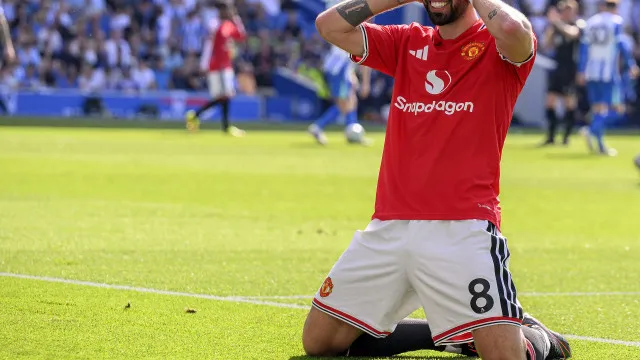 Roy Keane encerra polémica com Bruno Fernandes: "Falámos de tudo"