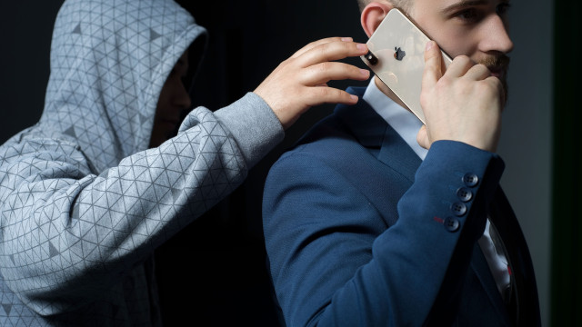 Apple prepara recurso que bloqueia iPhone após roubo