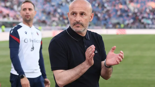 Oficial: Vincenzo Italiano deixa comando técnico do Bologna