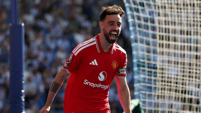 Bruno Fernandes conquista Rooney: "O Manchester United precisa dele"