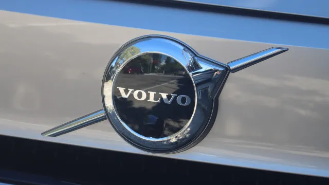 
                    Volvo foca-se nos elétricos: 