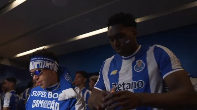 
                    FC Porto revela imagens nunca antes vistas dos festejos de campeão
                