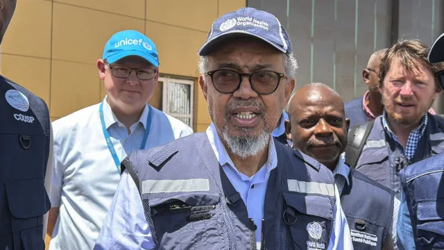 naom_6a1ae362edef6 Ébola: Diretor-geral da OMS chega a epicentro do surto na RDCongo