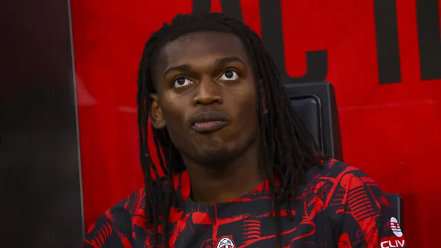 naom_6a1b5e69a077c Rafael Leão abre o livro e fala sobre futuro no AC Milan: "Sinceramente…"