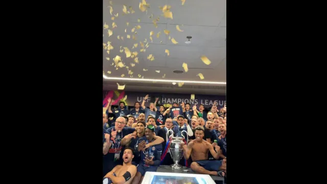 naom_6a1b68bb9f56a PSG leva festejos para o balneário, com Gonçalo Ramos em destaque