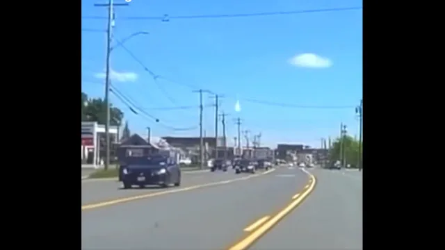 
                    Meteoro explode no sul dos Estados Unidos e faz-se ouvir em toda a região
                