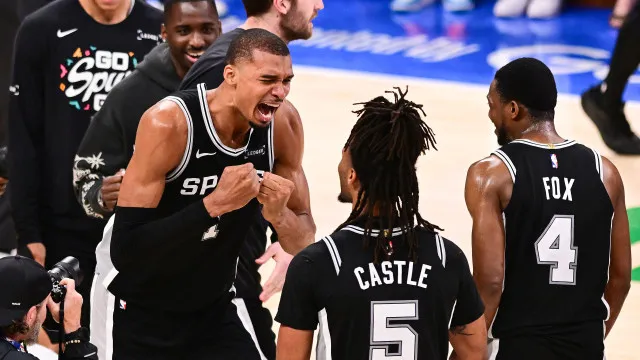 
                    San Antonio Spurs atiram campeões ao tapete e estão nas finais da NBA
                