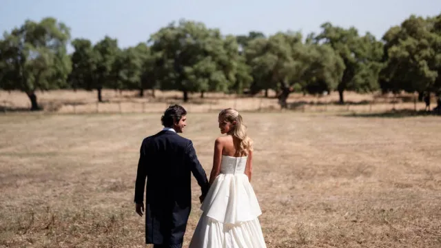 
                    As imagens do casamento de Júlia Palha que mostrou 