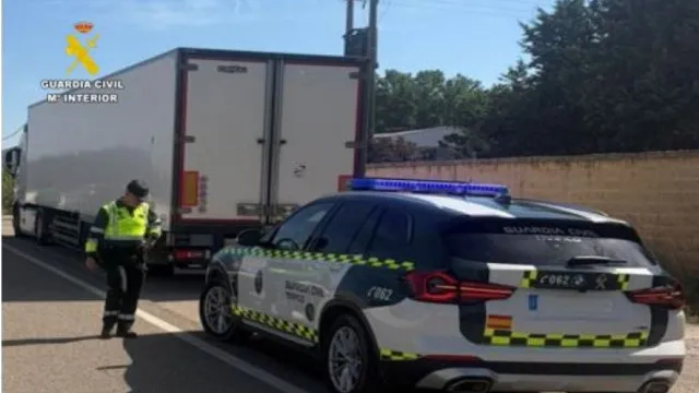 
                    Camionista português detido em Espanha por conduzir alcoolizado
                