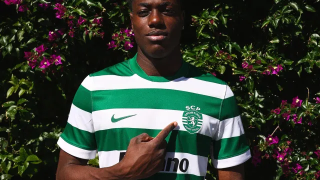 
                    Issa Doumbia torna-se sexta contratação mais cara da história do Sporting
                