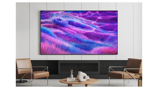 Quer comprar uma TV "gigante"? Há 4 motivos para não o fazer. Saiba quais