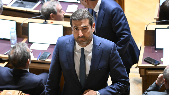 PSD recorda falta de Ventura a debate por comentário desportivo