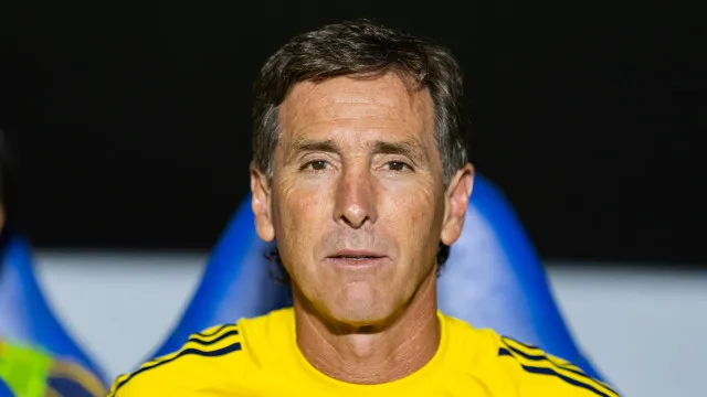 
                    Oficial: Claudio Úbeda deixa comando técnico do Boca Juniors
                