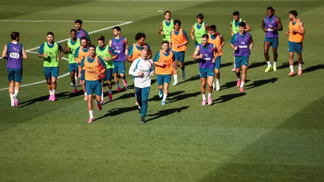 EM DIRETO: Siga a conferência de imprensa de Nélson Semedo