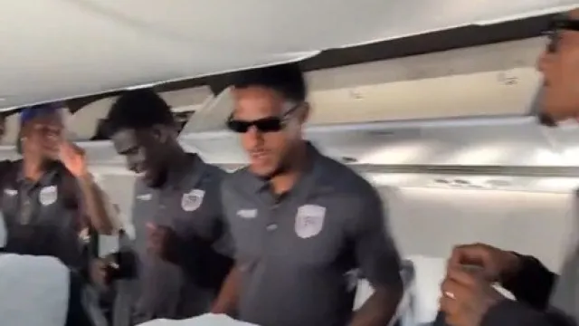 
                    Animação reinou. Assim foi a viagem da seleção de Cabo Verde até aos EUA
                