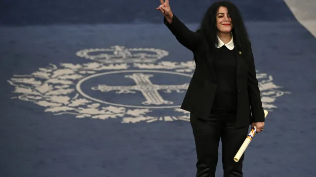 
                    Morreu Marjane Satrapi, autora de 