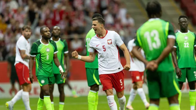 Lewandowski vai reforçar o FC Porto? A resposta de Jan Bednarek