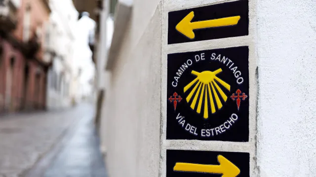 
                    Peregrinas portuguesas atropeladas em Santiago de Compostela. Uma é menor
                