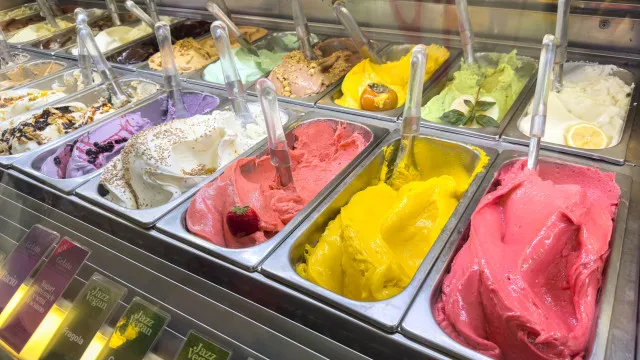 
                    Se encontrar isto numa gelataria, pense bem antes de comprar um gelado
                