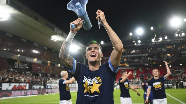 
                    Oficial: Inter exerce cláusula de recompra de Stankovic junto do Brugge
                