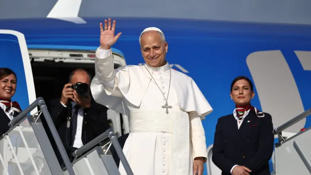 
                    Papa chega este sábado a Madrid com imigração no centro da agenda
                