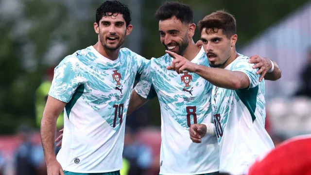 Bruno Fernandes iguala 29 golos de Nuno Gomes pela seleção