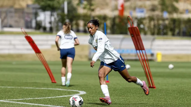 Nádia Gomes confiante na luta pela liderança da seleção com a Finlândia